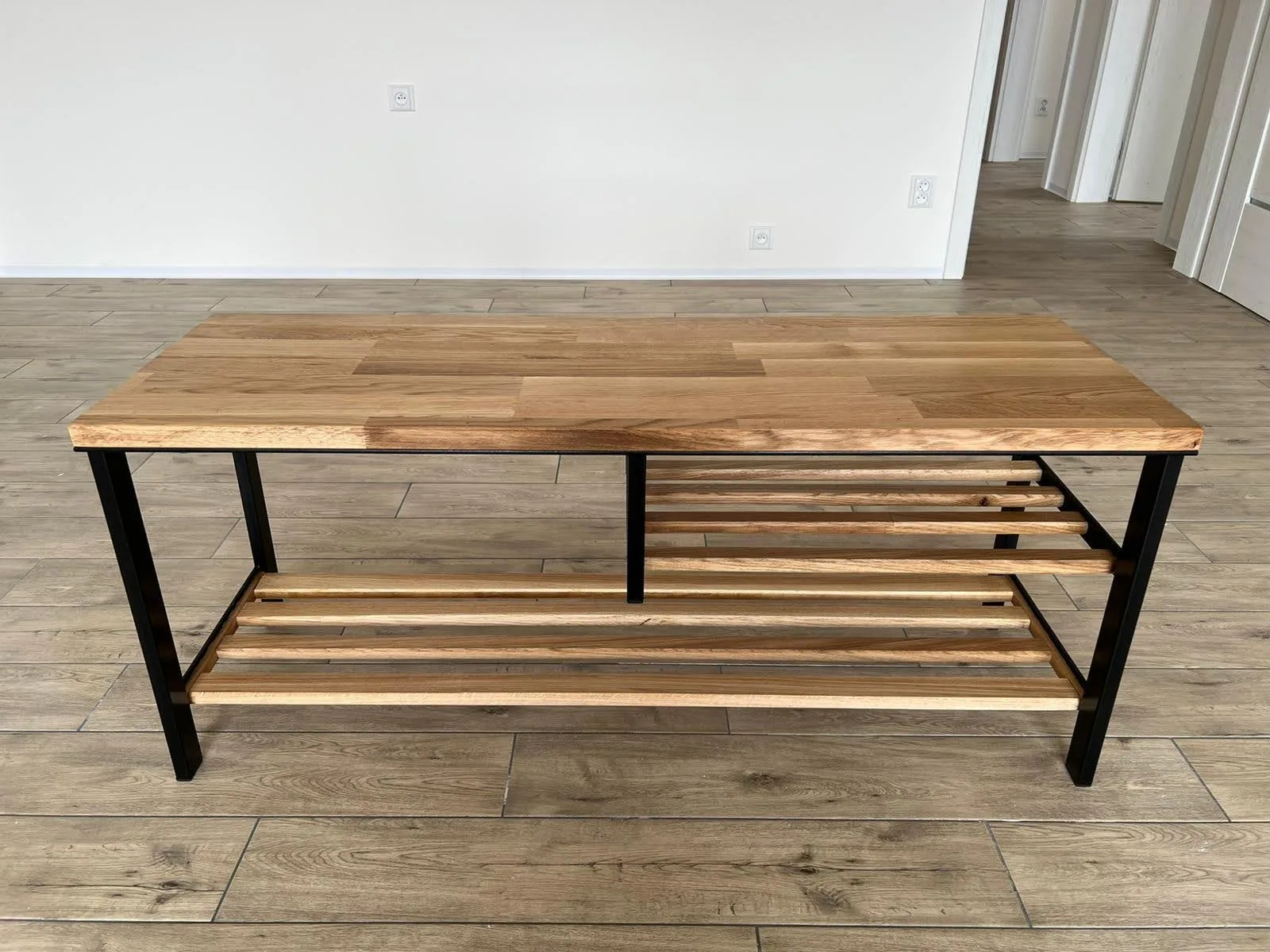 3D model: Botník – dub masiv, 120 × 40 × 40 cm